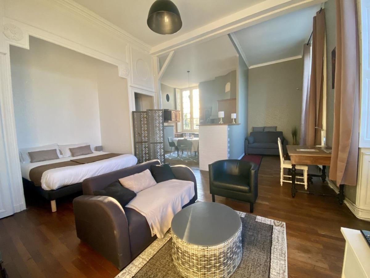 Hotel Particulier Chateau Des Marais Proximite Et Vue Sur Le Lac De Grand Lieu Saint-Philbert-de-Grand-Lieu Εξωτερικό φωτογραφία