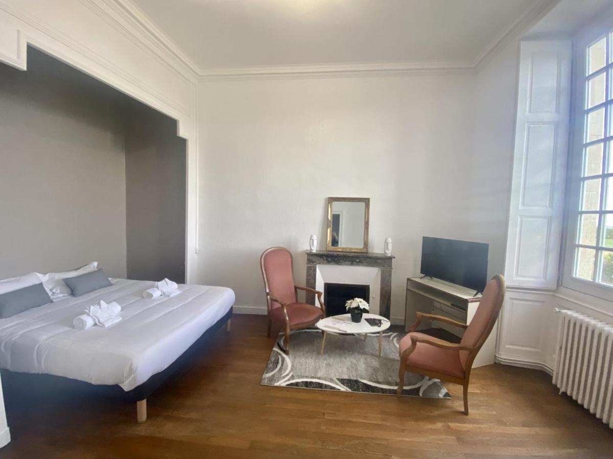 Hotel Particulier Chateau Des Marais Proximite Et Vue Sur Le Lac De Grand Lieu Saint-Philbert-de-Grand-Lieu Εξωτερικό φωτογραφία