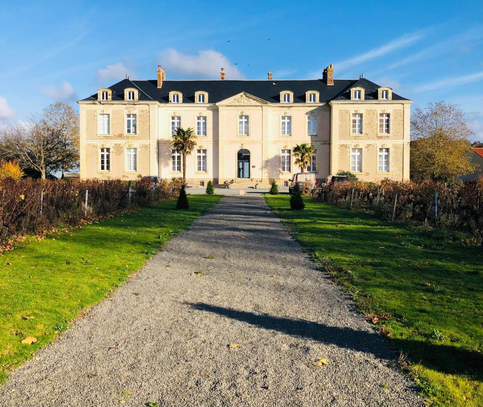 Hotel Particulier Chateau Des Marais Proximite Et Vue Sur Le Lac De Grand Lieu Saint-Philbert-de-Grand-Lieu Εξωτερικό φωτογραφία